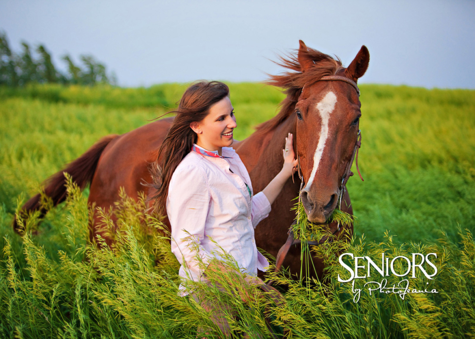 Horse Senior Picture Ideas Seniors by Photojeania