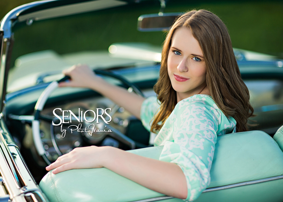 Car Senior Pictures - Seniors by Photojeania