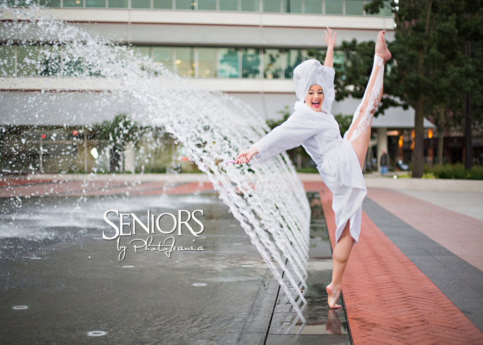 Dance Senior Picture Ideas - Seniors by Photojeania